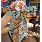 Esarfa din matase cu elastic din perle crem Cod ESF087